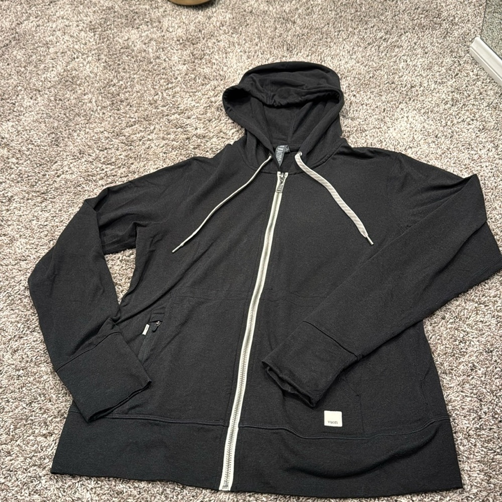 Vuori Hoodie, Size Small